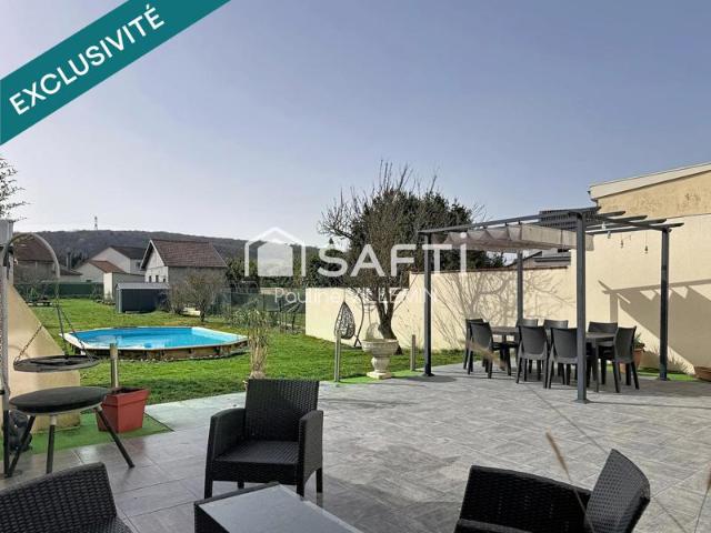 Maison familiale clé en main – Piscine chauffée, 3 chambres + 1 bureau excellent confort énergétique