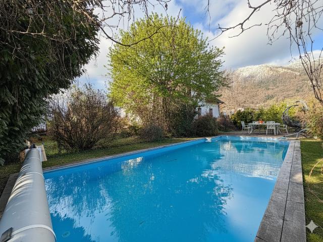 Maison Familiale avec piscine Thyez 9 pièces 200 m2