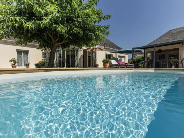 Maison familiale avec piscine, à 15 minutes d'Orthez