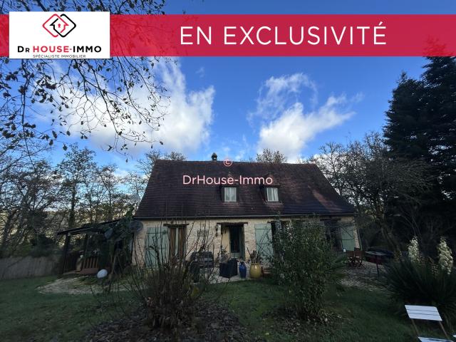 Maison Familiale avec piscine + appartement sur 2418 m²