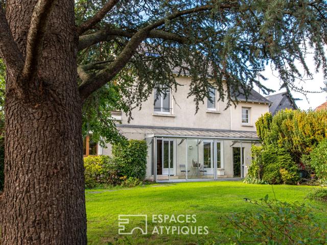 Maison familiale avec piscine et dépendance
