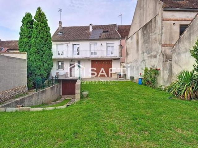 Maison familiale avec T2 48m2 et garage de 100m2