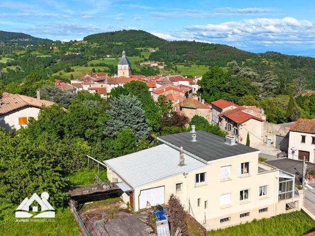 Maison familiale avec terrain À deux pas du centre