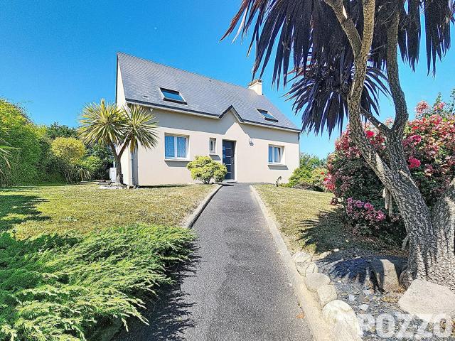 Maison familiale avec vue mer, 5 chambres et grand sous sol