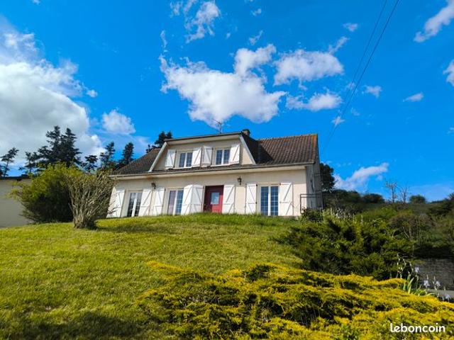 Maison familiale avec vue