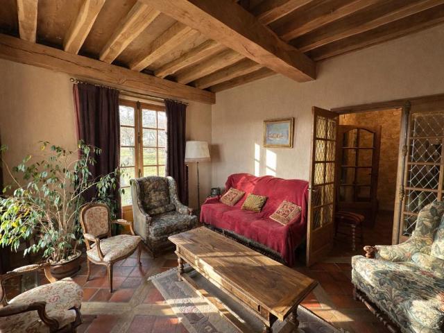 Maison familiale à fort potentiel Quartier prisé de Dijon