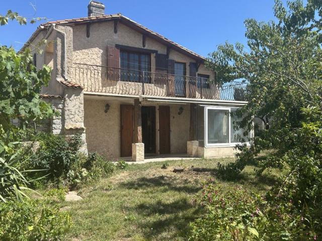 Maison Familiale à la Campagne