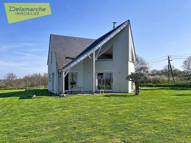 Maison familiale à Le Tanu 50320