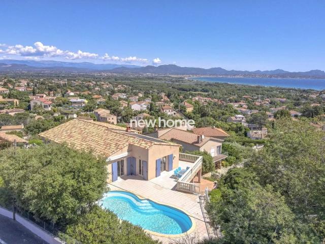 Maison Familiale à Saint Aygulf avec Vue Mer Panoramique