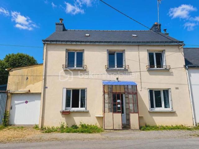 MAISON FAMILIALE A RENOVER QUATRE CHAMBRES JARDIN FORT POTENTIEL