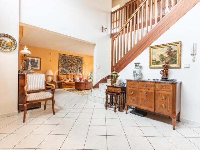 Maison familiale à vendre à Le Raincy – 266 m²