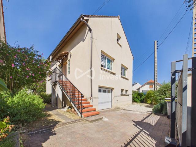 MAISON FAMILIALE BEAUX VOLUMES