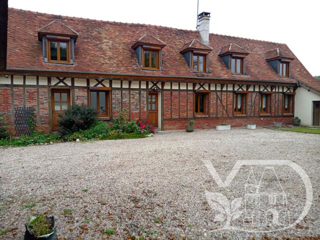 MAISON FAMILIALE, BEAUX VOLUMES, ESPAUBOURG !