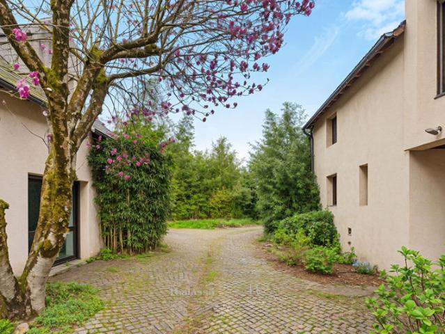 MAISON FAMILIALE CHANTENAY JARDIN DÉPENDANCE GARAGE