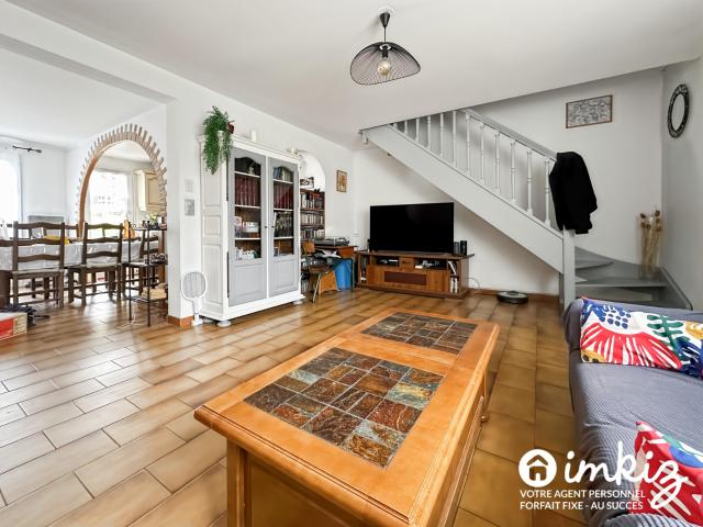 Maison familiale cle en main, DPE C, jardin et box