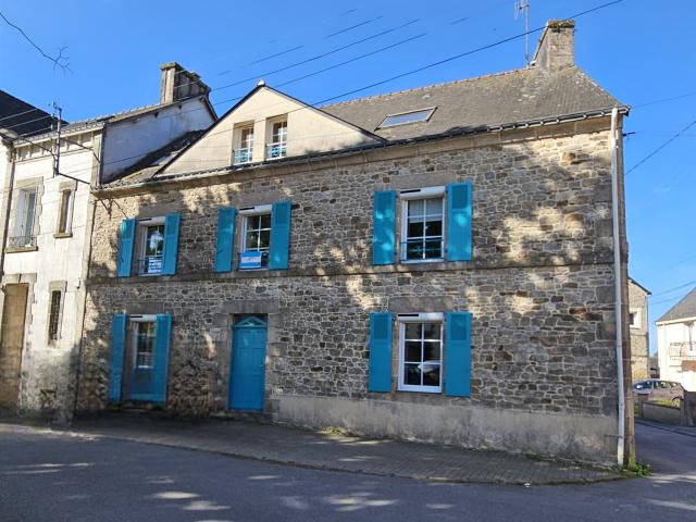 Maison Familiale Dans Le Bourg 193m² Cléguérec