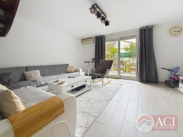 Maison familiale dans le quartier des Sablons, proche de tou