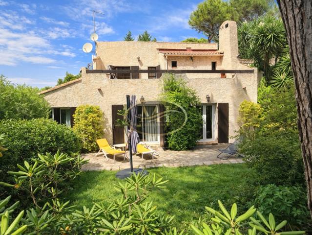 Maison familiale de caractère 107 m2 avec sous sol et terras