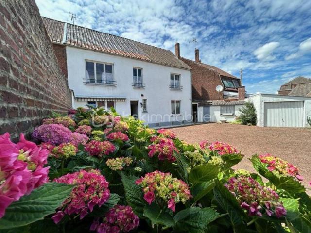 Maison familiale de caractère en campagne d'Orchies