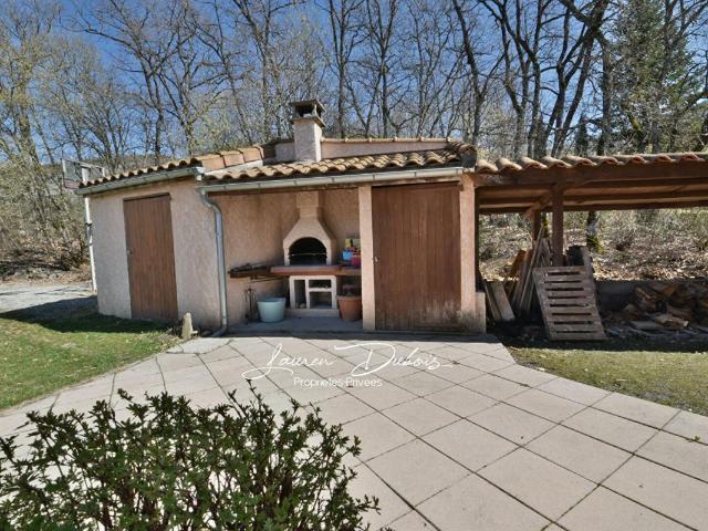 Maison familiale de caractère sur terrain de 1 500m²