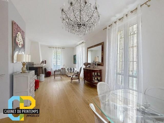 Maison 6 pièces Chalets/ Concorde 140m²
