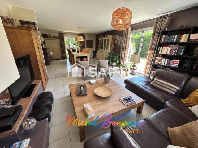 Maison familiale de plain pied au calme