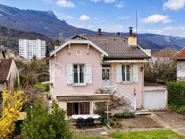 Maison familiale de 167m2 proche commodités