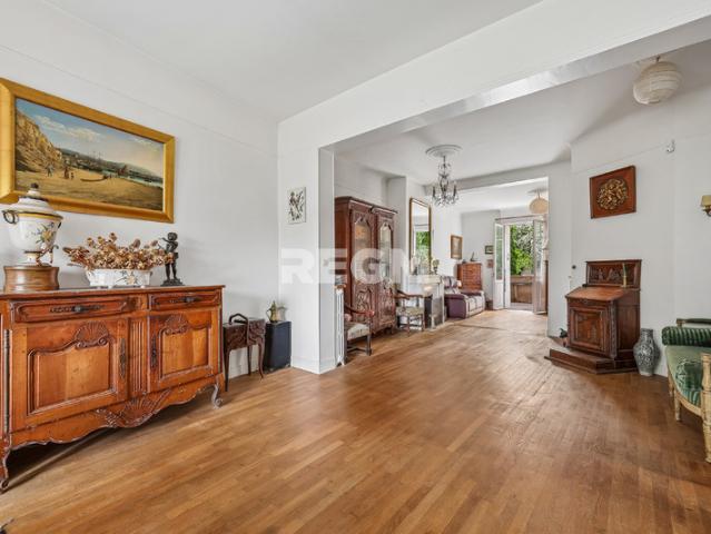 Maison familiale de 138 m2 avec terrain de 610 m2 Sceaux