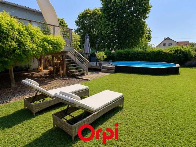 Maison familiale de 138 m² à Geispolsheim Village – Jardin, pisc