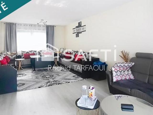 Maison familiale de 139 m² avec 4 chambres, sur un terrain de 542 m² aux portes de Pfastatt