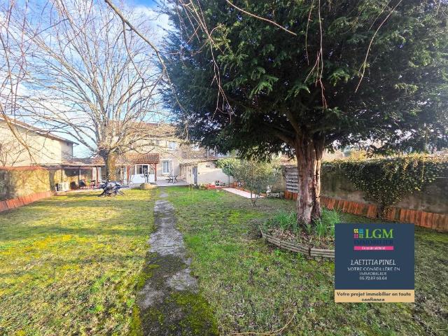 ? Maison familiale de 205 m² avec jardin – Centre ville de L. 205m² Labruguière