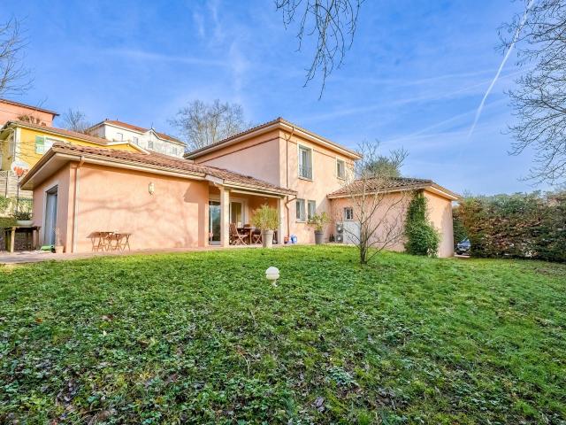 Maison familiale de 6 pièces