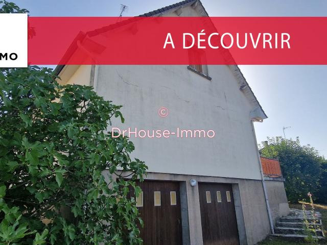 Maison Familiale de 6 Pièces à Ceton avec Terrasse et double Garage sur sous sol complet