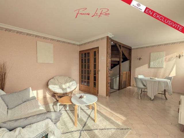 MAISON FAMILIALE ET LUMINEUSE 3 CHAMBRES SOUS SOL GARAGE JARDIN TERRASSE