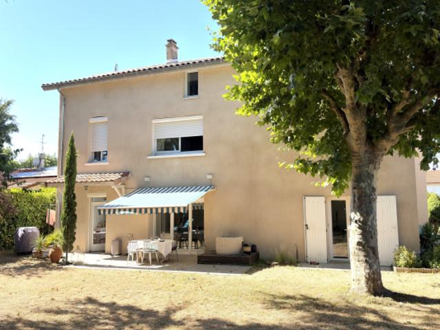 Maison familiale évolutive de 172 m2 Double entrée, espace