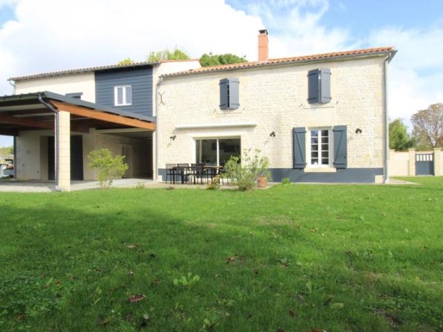 Maison familiale en coeur de village