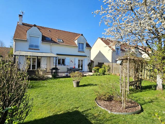 Maison familiale en parfait état !