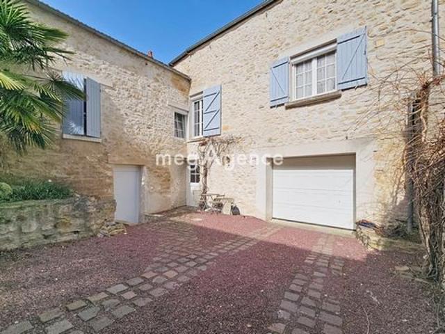 MAISON FAMILIALE EN PIERRES 4 CHAMBRES – 146 m²