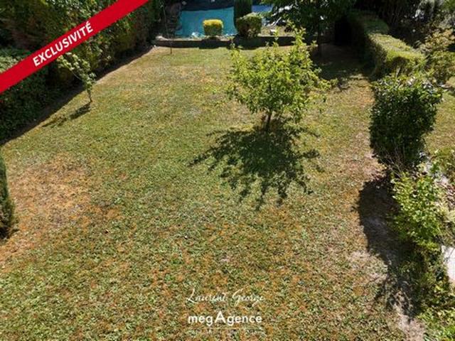 MAISON FAMILIALE, JARDIN, GARAGE DOUBLE