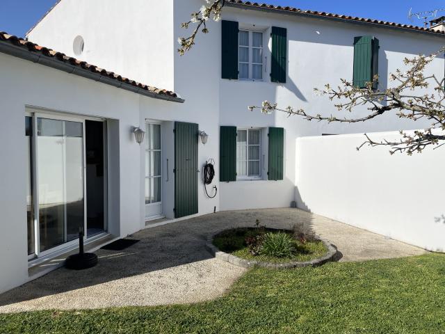 Maison familiale La Flotte 160 m2