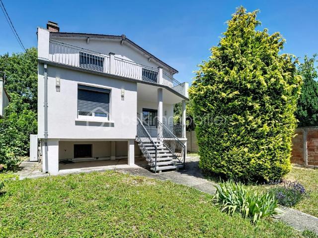 Maison familiale, proche gare