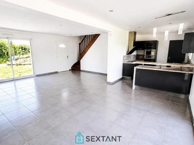 Maison familiale récente 4 chambres – 113 m² – Terrain de 1 515 m² – Valletot 27350