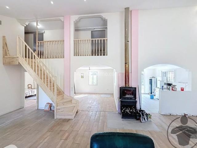 Maison familiale rénovée – 180 m² – Cadre paisible