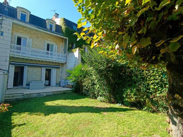 Maison familiale rénovée avec goût au coeur de Périgueux 176m² Périgueux
