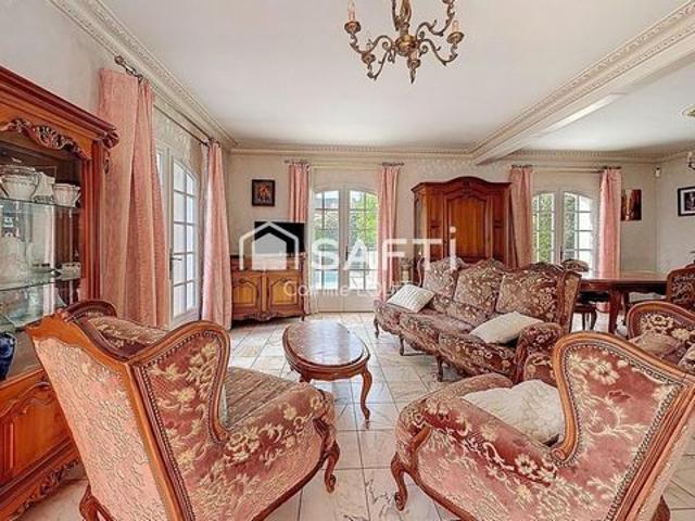 Maison familiale sur les hauteurs