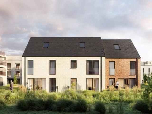 Maison familiale semi ouverte avec trois chambres et jardin
