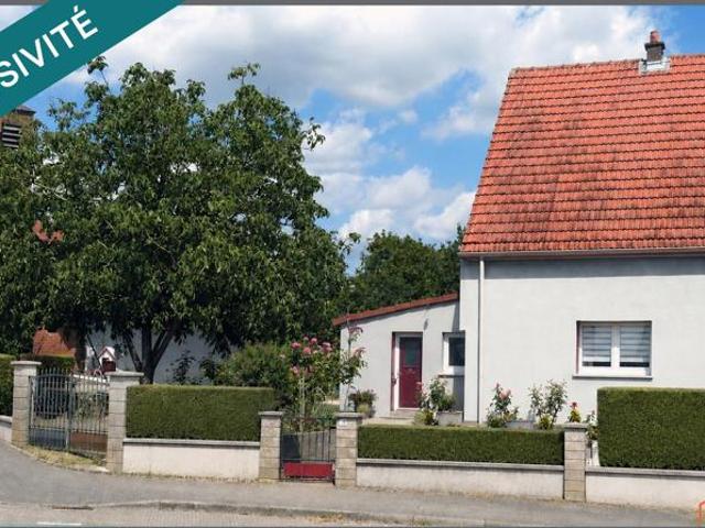 Maison familiale semi mitoyenne avec jardin