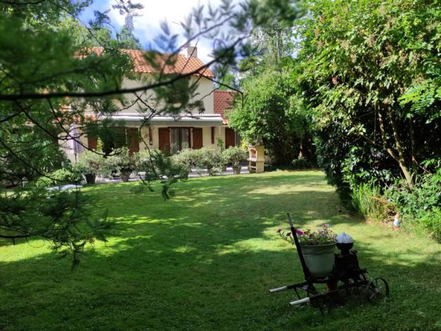 Maison familiale soignée Vertou, secteur résidentiel reche