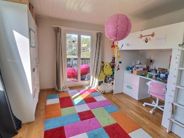 Maison familiale spacieuse à vendre à Genolier Vue lac et grand terrain | dreamo. Ch