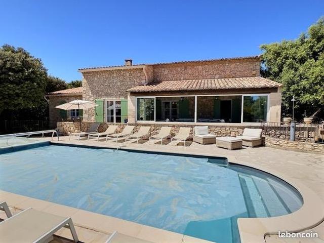 Maison familiale spacieuse | Jardin arboré piscine terrasse | Cavaillon sud